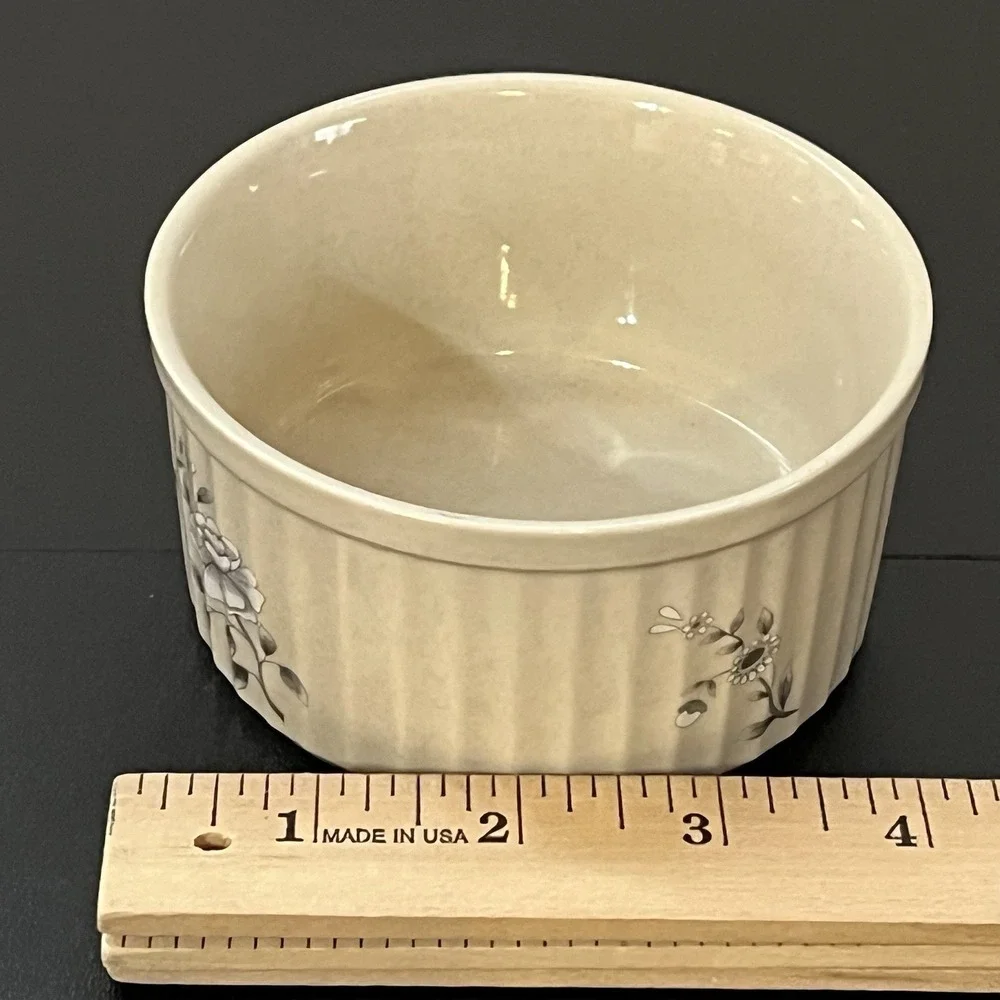 JMP Southampton Stoneware Collection Ribbed Ramekin Japan Dishwasher Microwave